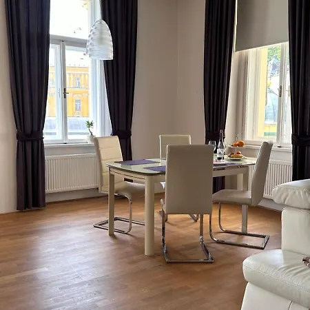 Center * Mariánské Lázně